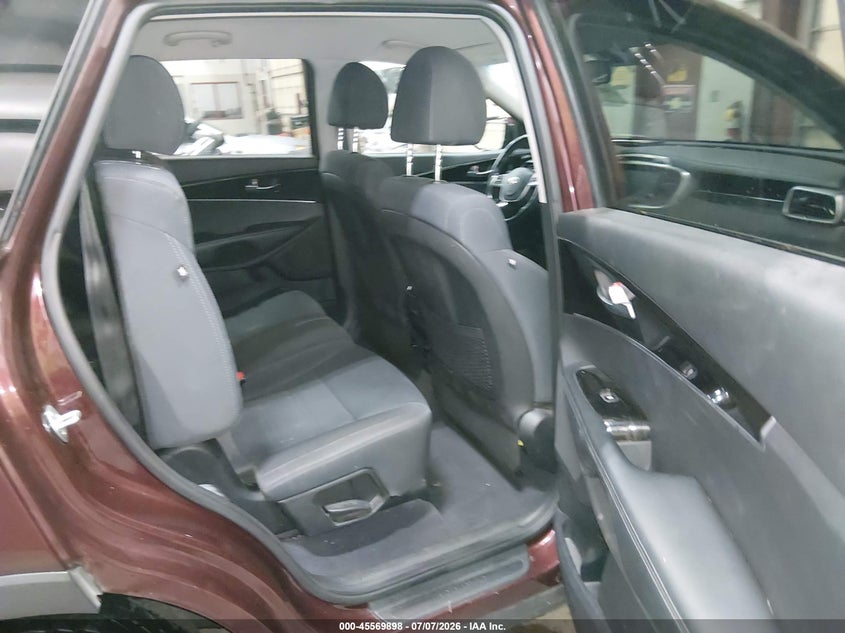 2019 KIA SORENTO auction photo 8