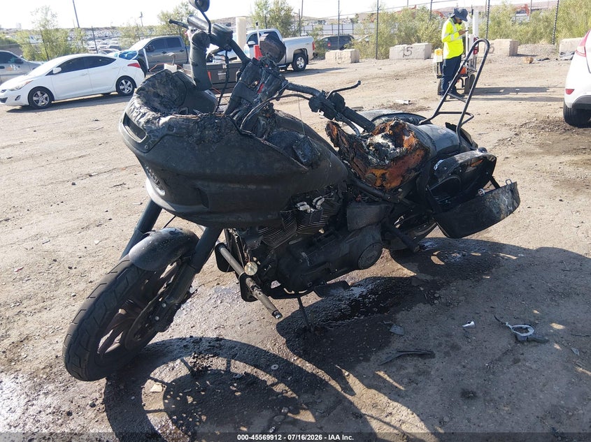 2022 HARLEY-DAVIDSON FXLRST auction photo 2