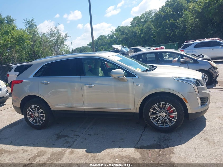 CADILLAC XT5 - zdjęcie 13