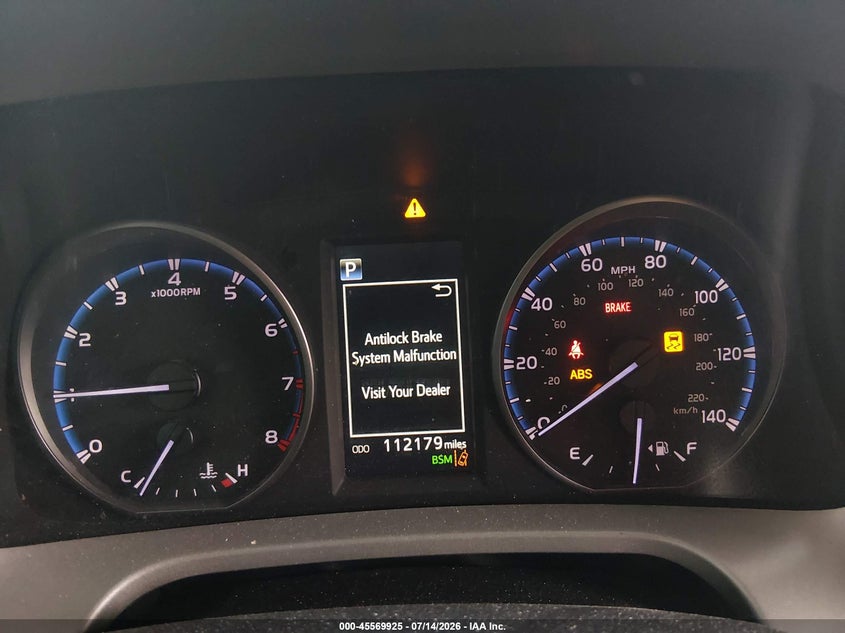 2018 TOYOTA RAV4 auction photo 7