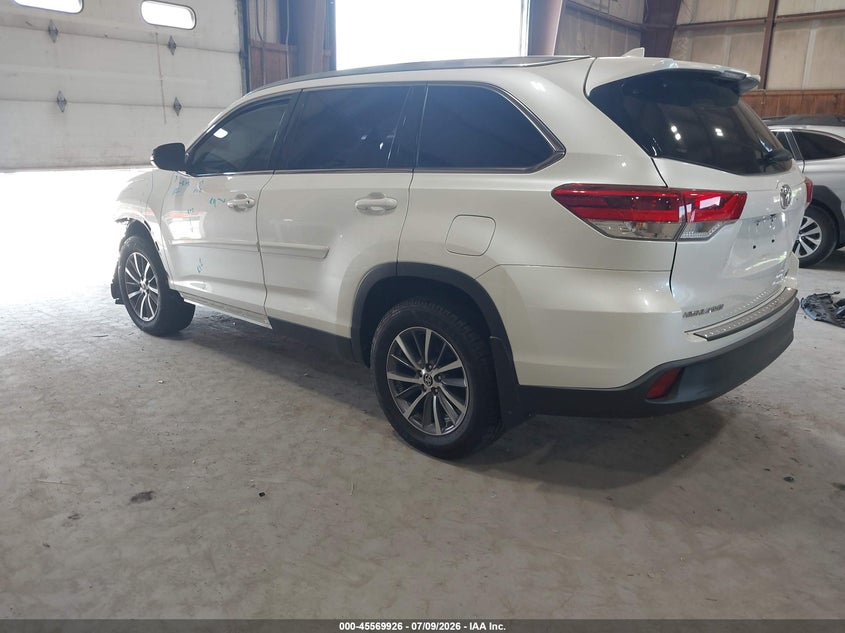 TOYOTA HIGHLANDER - zdjęcie 3