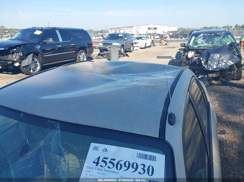 1999 MAZDA PROTEGE auction photo 6