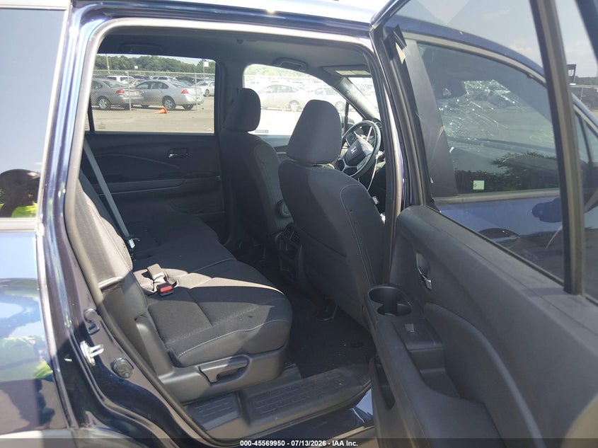2019 HONDA PASSPORT auction photo 8
