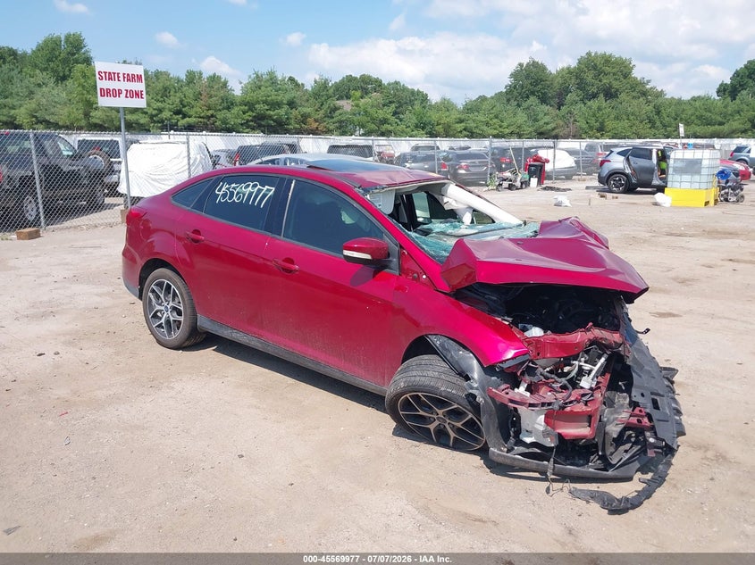 Vin: 1fadp3h22hl341016, lot: 46068306, ford focus sel 2017 img_1