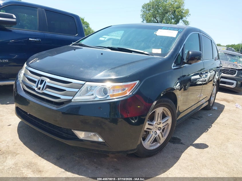 2012 Honda Odyssey, Flood, IAAI, VIN 5FNRL5H92CB010212 — photo 2