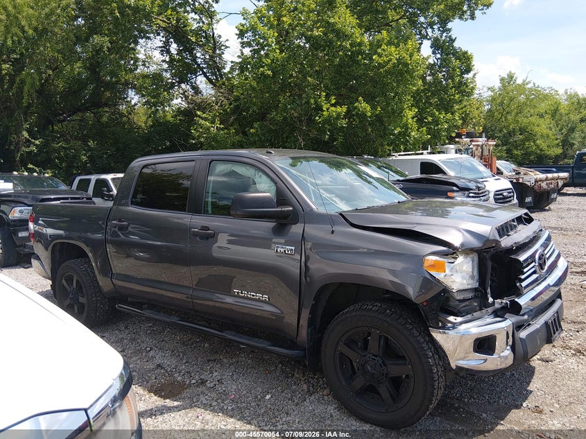 TOYOTA TUNDRA - zdjęcie 13