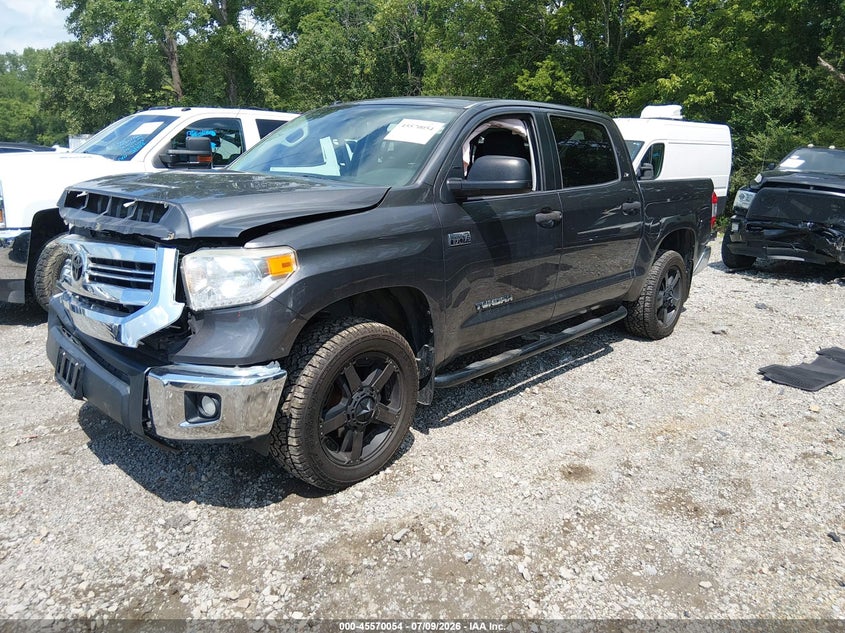 TOYOTA TUNDRA - zdjęcie 2