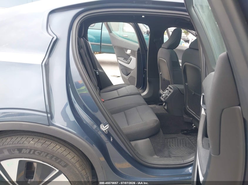 2024 Polestar 2 Long Range Dual Motor/Long Range Dual Motor Plus VIN: YSMFD3KA6RL217056 Lot: 45570057
