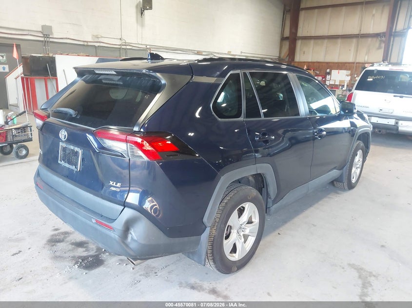 AtlanticExpress - Toyota RAV4