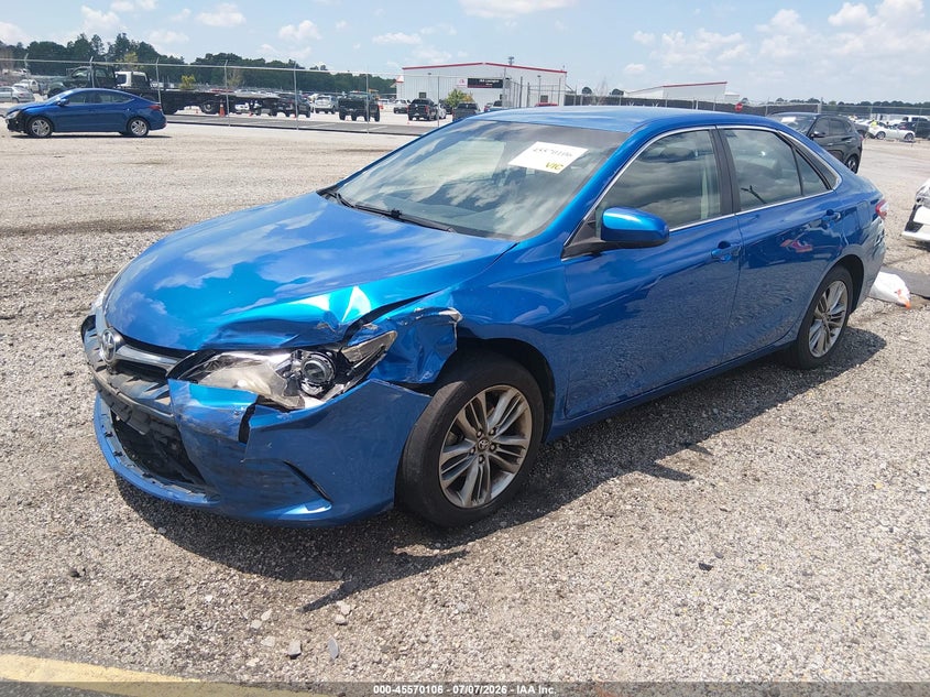 2017 TOYOTA CAMRY auction photo 2