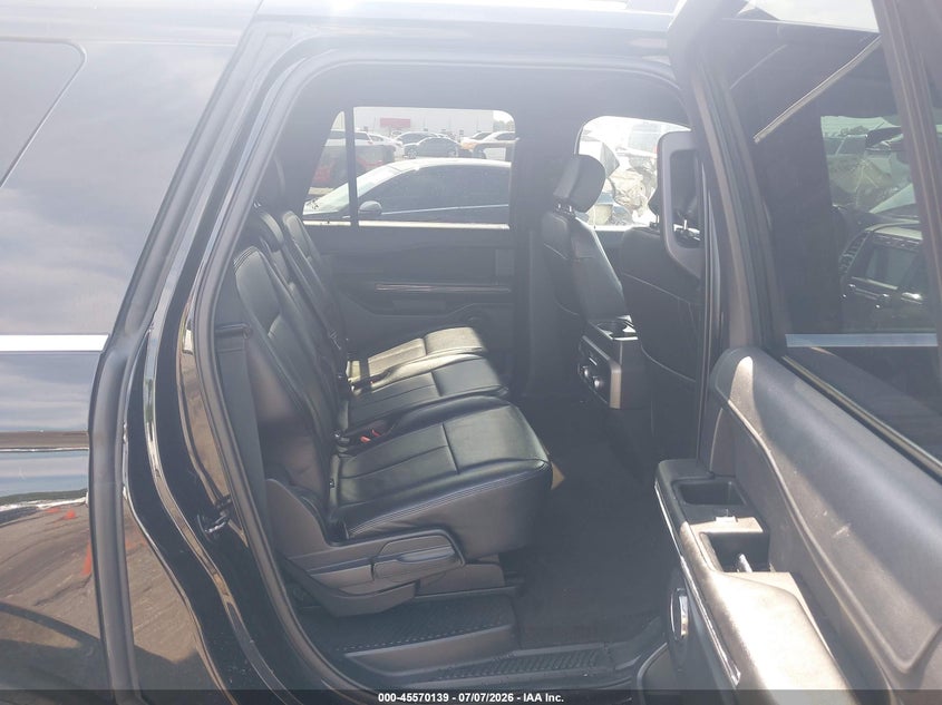 2019 Ford Expedition Max Xlt VIN: 1FMJK1HT1KEA38583 Lot: 45570139