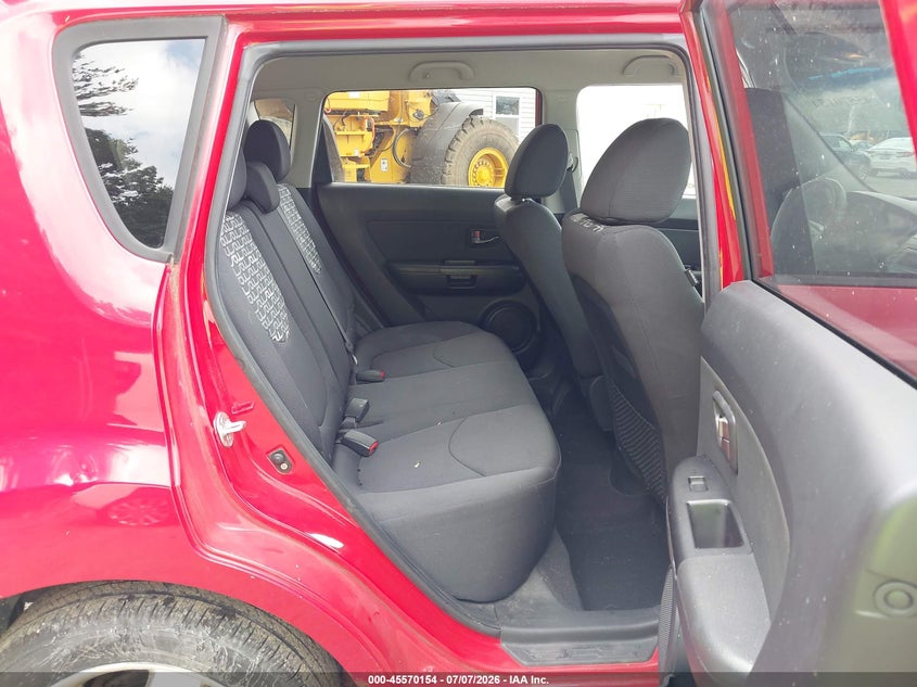 2011 KIA SOUL auction photo 8