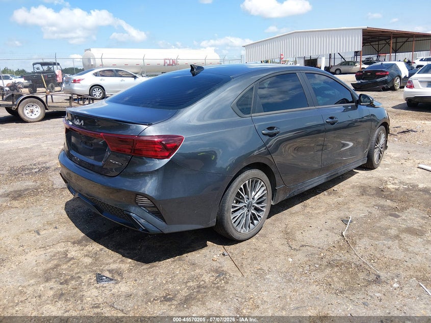 2023 KIA FORTE auction photo 4