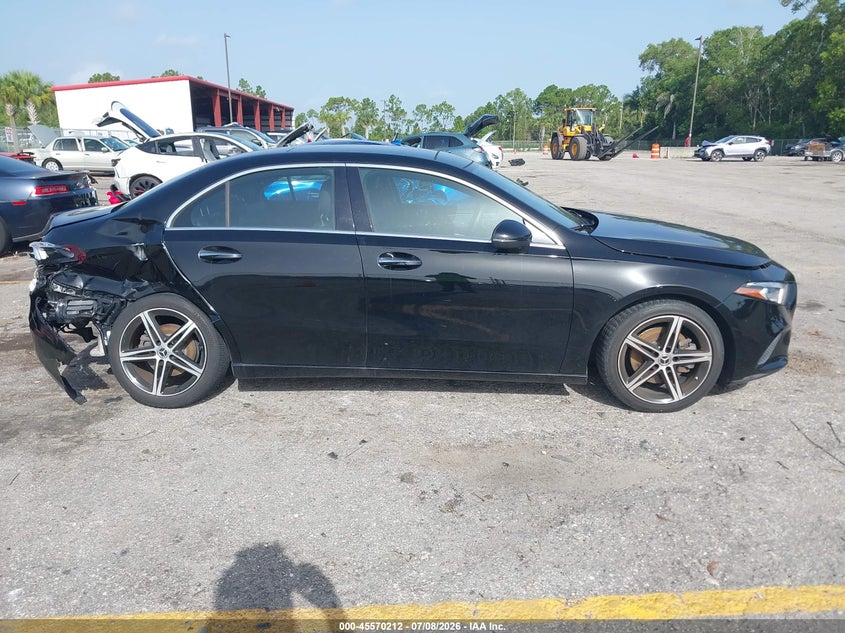2021 Mercedes-Benz A 220 VIN: W1K3G4EB2MJ289169 Lot: 45570212