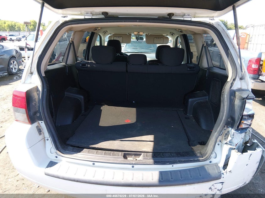 2011 Mitsubishi Endeavor VIN: 4A4JN2AS2BE026793 Lot: 45570229