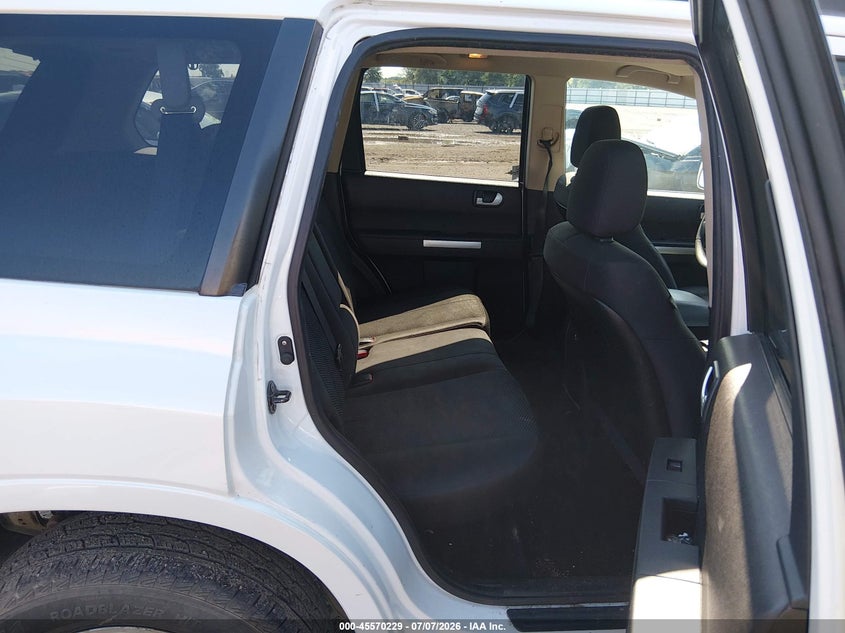 2011 Mitsubishi Endeavor VIN: 4A4JN2AS2BE026793 Lot: 45570229