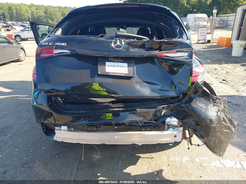 2026 MERCEDES-BENZ GLC 300 auction photo 6