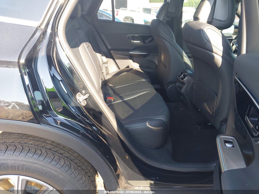 2026 MERCEDES-BENZ GLC 300 auction photo 8