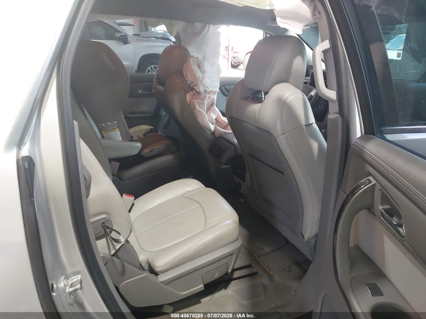 2015 GMC ACADIA auction photo 8
