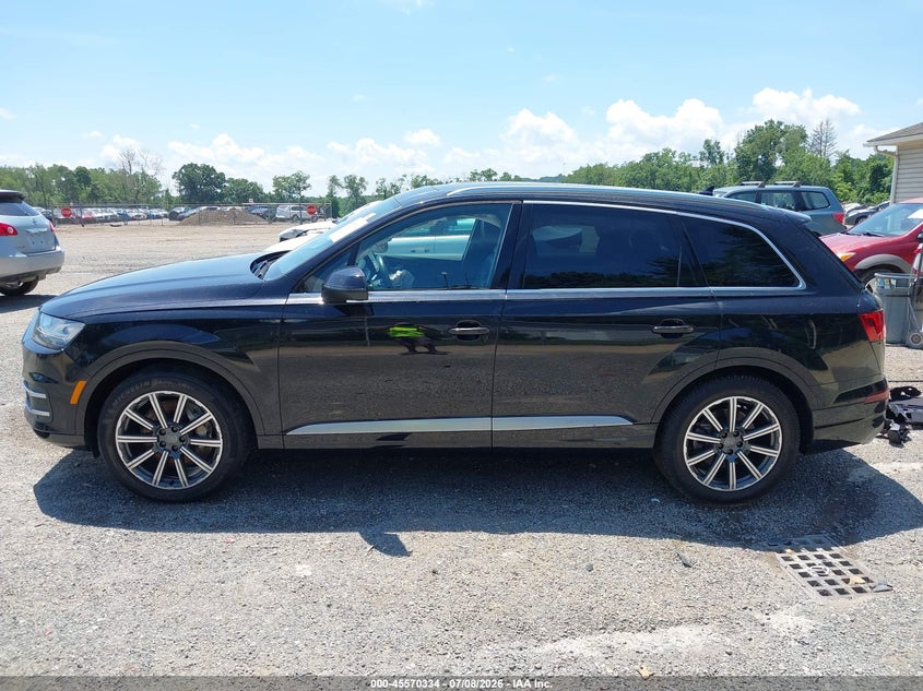 2017 Audi Q7 3.0T Premium VIN: WA1LAAF7XHD013695 Lot: 45570334