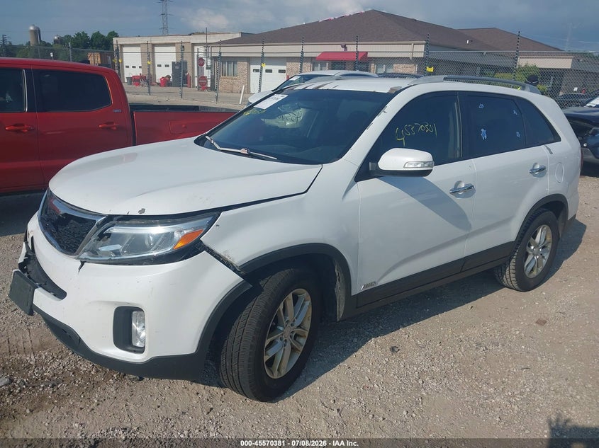 2015 Kia Sorento, Front End, IAAI, VIN 5XYKTDA63FG611959 — photo 2