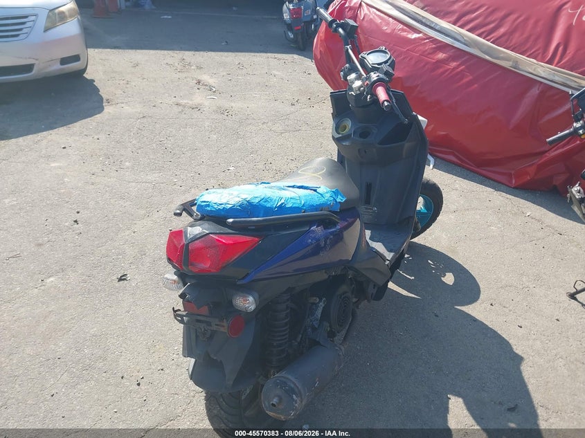 2018 YAMAHA YW125 auction photo 4