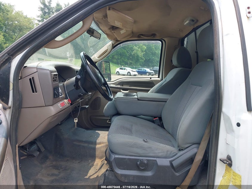 2004 Ford F-450 Xl/Xlt VIN: 1FDXF46S04EC24970 Lot: 45570446