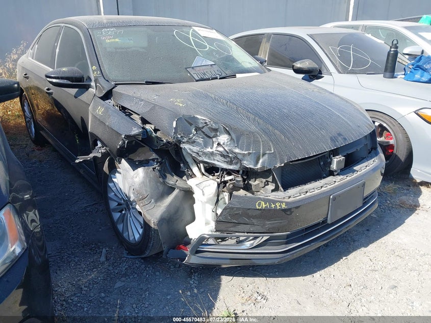 2016 Volkswagen Passat