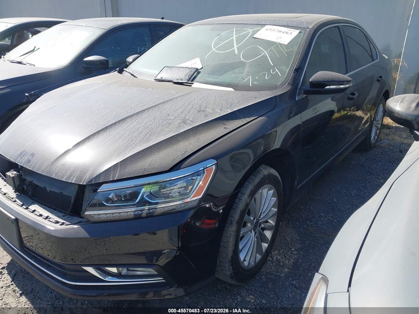 2016 VOLKSWAGEN PASSAT auction photo 2