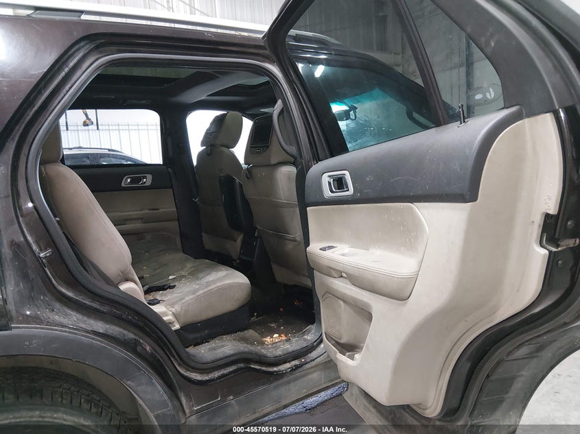 2014 FORD EXPLORER auction photo 8