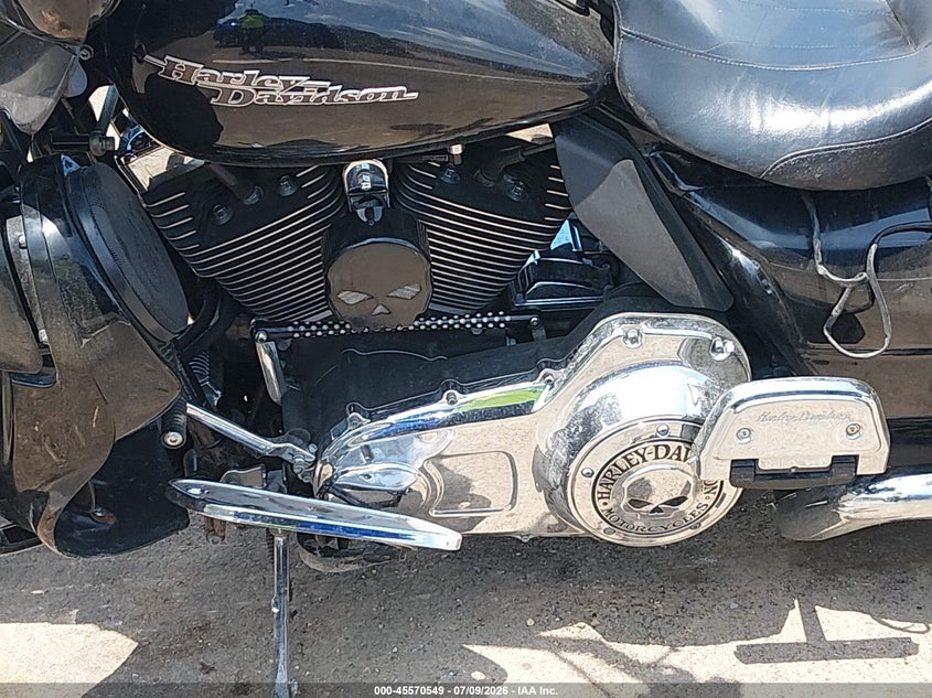 2013 Harley-Davidson Flhx Street Glide VIN: 1HD1KBM13DB610965 Lot: 45570549