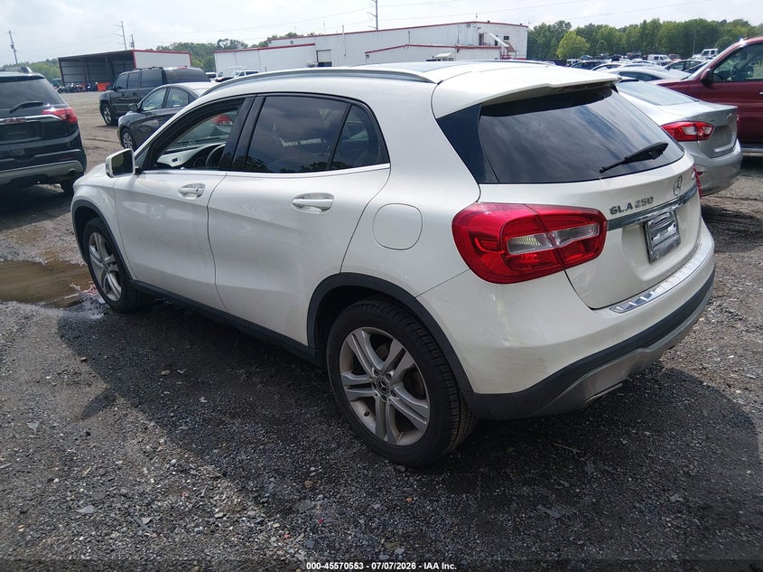 2018 MERCEDES-BENZ GLA 250 auction photo 3