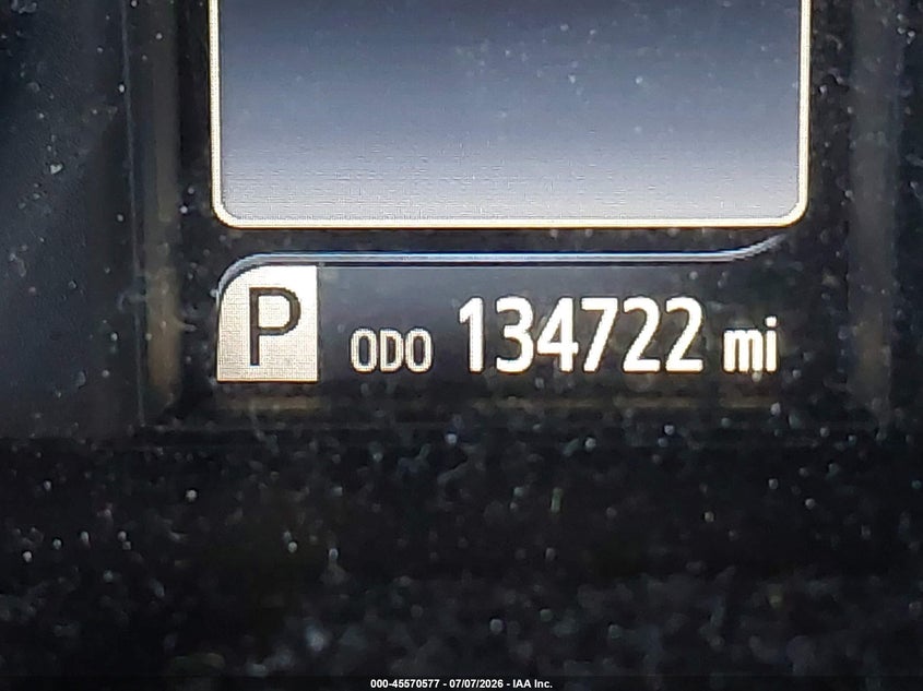2016 TOYOTA CAMRY LE — Photo 15