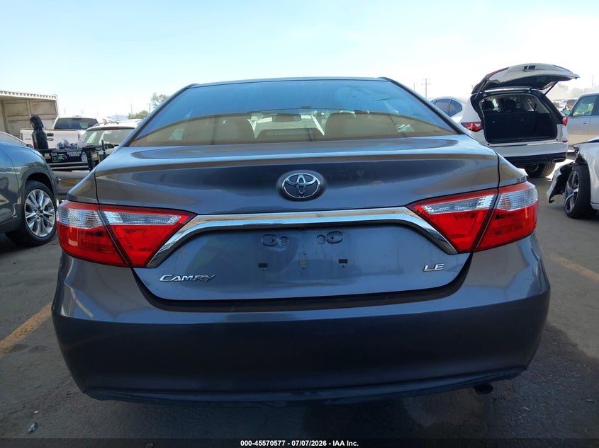 2016 TOYOTA CAMRY LE — Photo 16