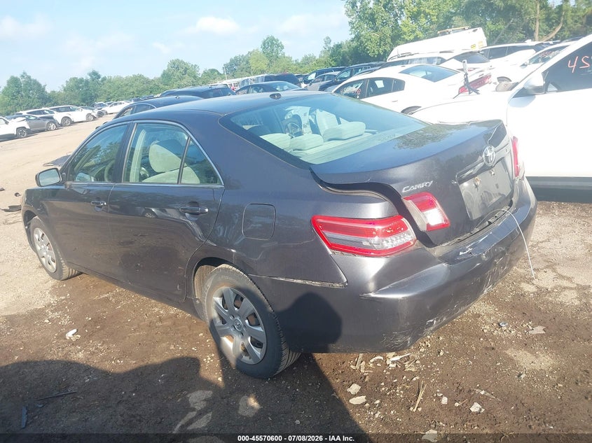 2011 TOYOTA CAMRY auction photo 3