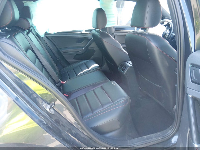 2016 VOLKSWAGEN GOLF GTI auction photo 8
