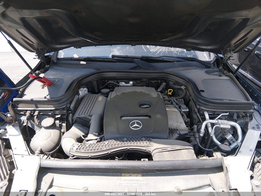 2016 MERCEDES-BENZ GLC 300 — Photo 10