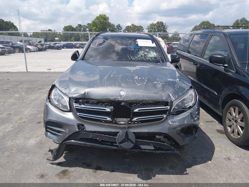 2016 MERCEDES-BENZ GLC 300 — Photo 12