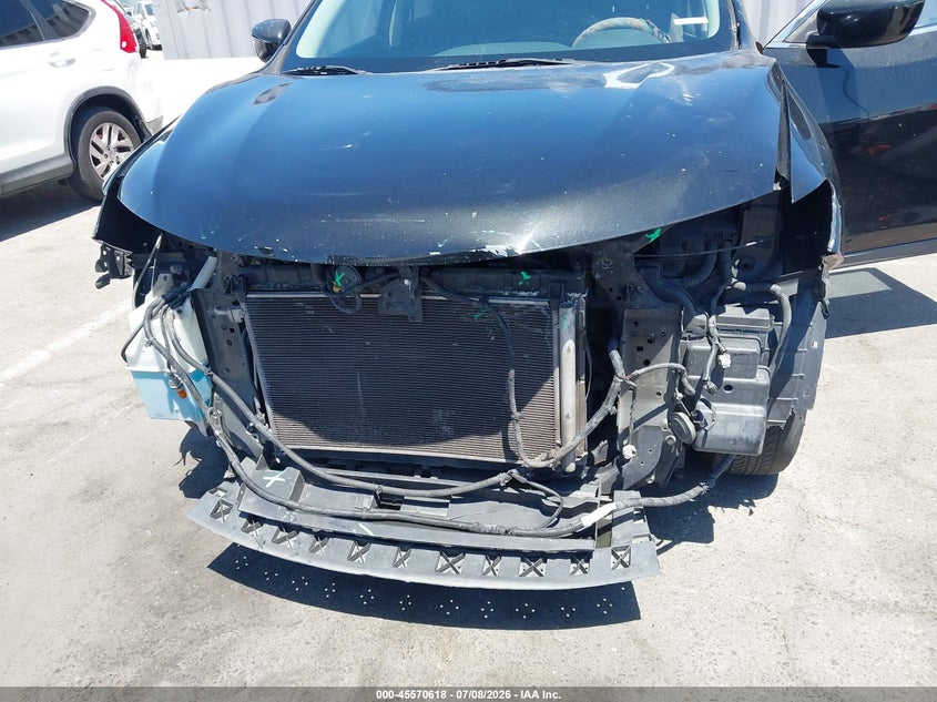 2016 NISSAN ROGUE auction photo 6