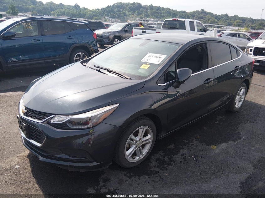 2017 Chevrolet Cruze Lt Auto, Right Side, IAAI, VIN 1G1BE5SM7H7253531 — photo 2