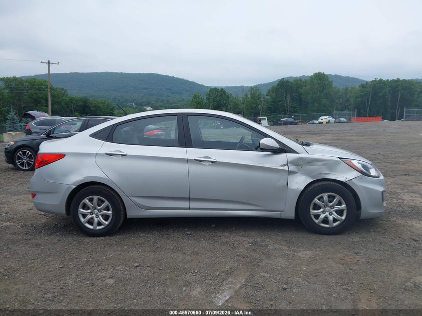 2013 Hyundai Accent Gls VIN: KMHCT4AE3DU586029 Lot: 45570660