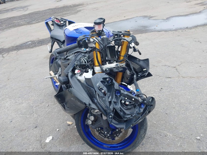2019 YAMAHA YZFR6 auction photo 5
