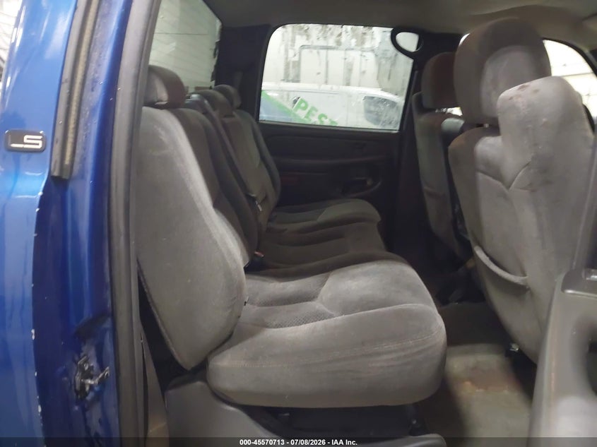 2004 CHEVROLET SILVERADO 2500HD auction photo 8