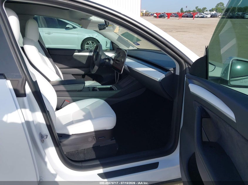 2023 TESLA MODEL Y auction photo 5