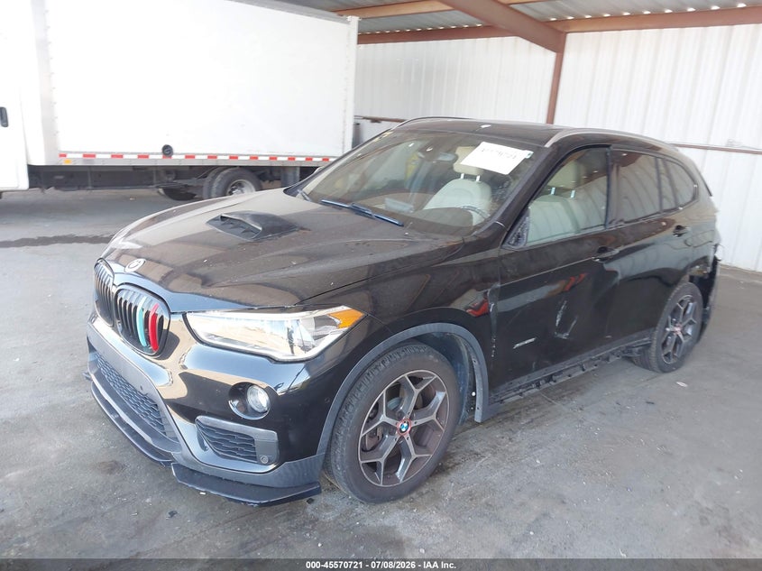 2016 BMW X1 auction photo 2