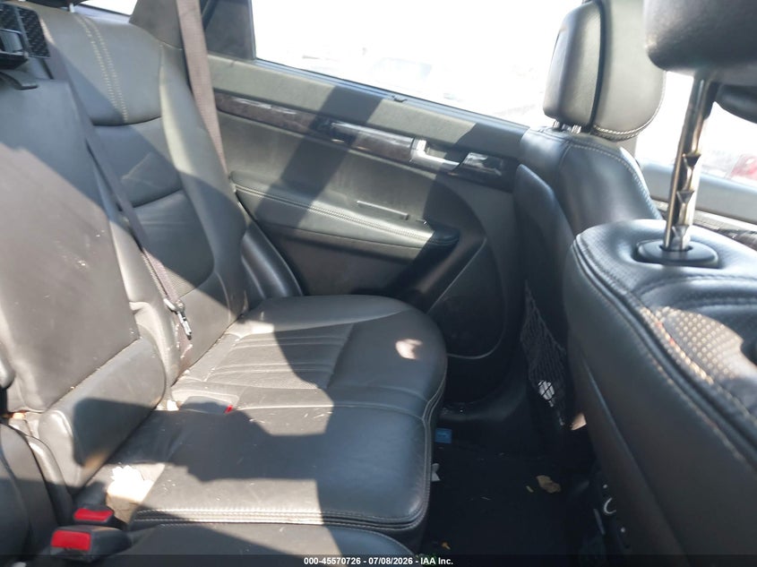 2014 KIA SORENTO auction photo 8