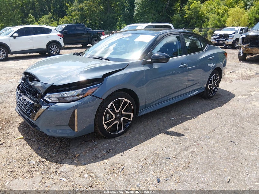 2025 Nissan Sentra Sr, Front End, IAAI, VIN 3N1AB8DV8SY422693 — photo 2