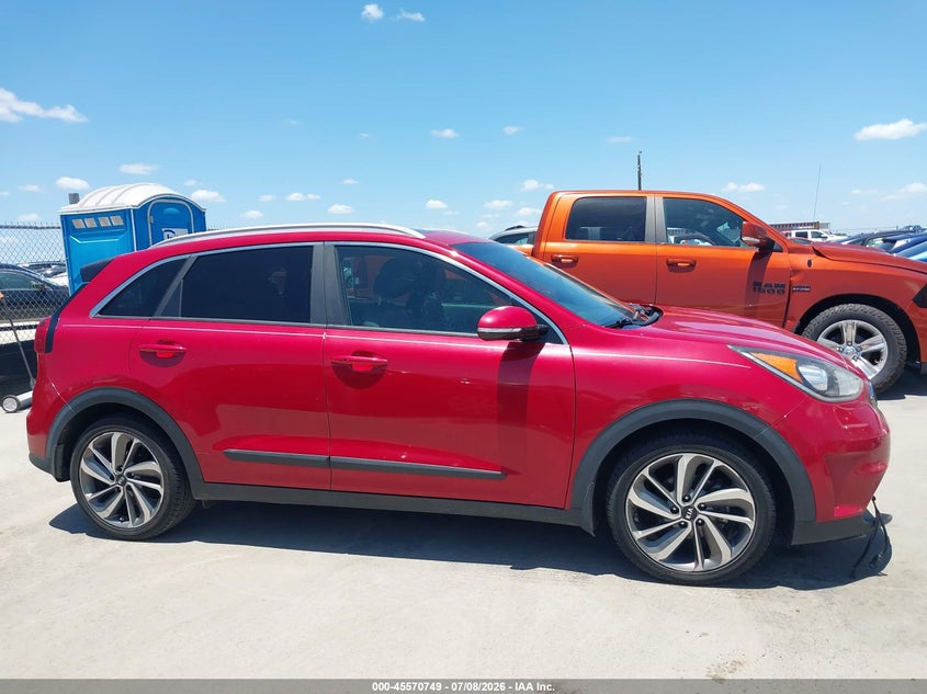 2018 Kia Niro Touring VIN: KNDCE3LC3J5117310 Lot: 45570749