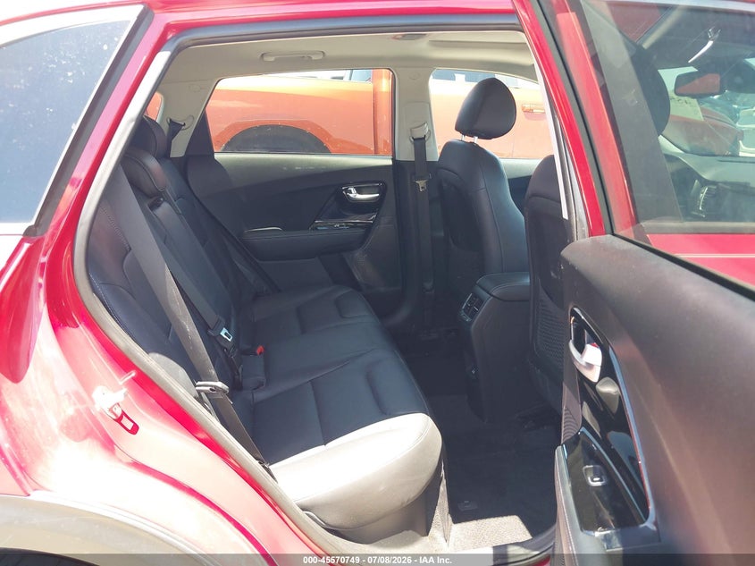 2018 Kia Niro Touring VIN: KNDCE3LC3J5117310 Lot: 45570749