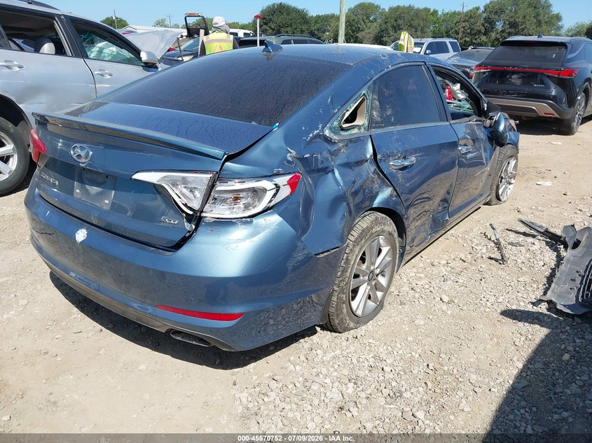 2016 HYUNDAI SONATA auction photo 4